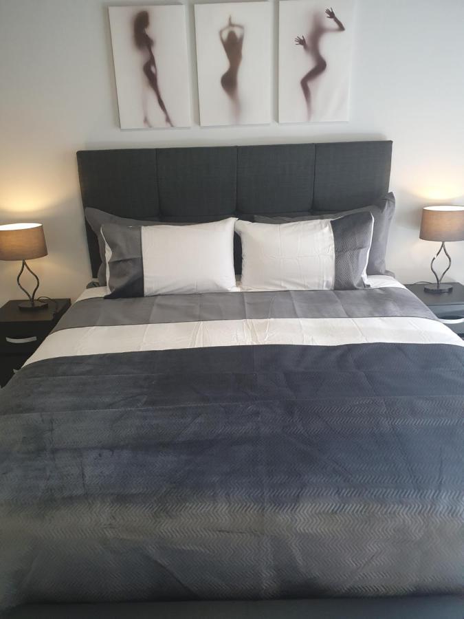 River View Apartment Suite คอร์ก ภายนอก รูปภาพ